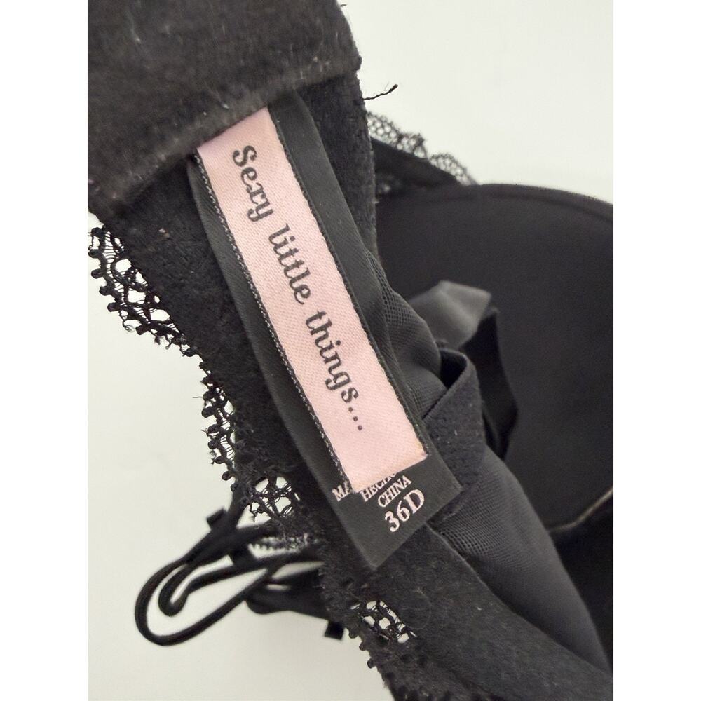 Victoria’s Secret Sexy Little Things Bra 36D Black Lace Rinestones Bling Push Up - Picture 6 of 7